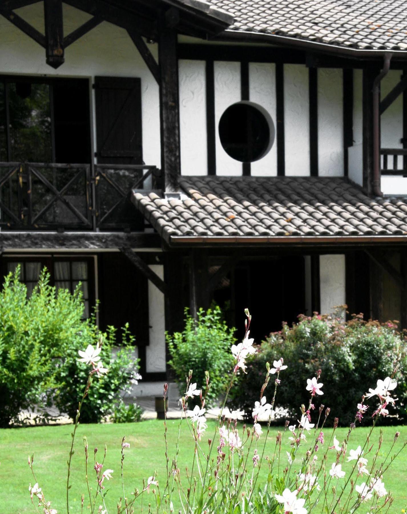Auberge Des Pins - Teritoria Sabres Εξωτερικό φωτογραφία